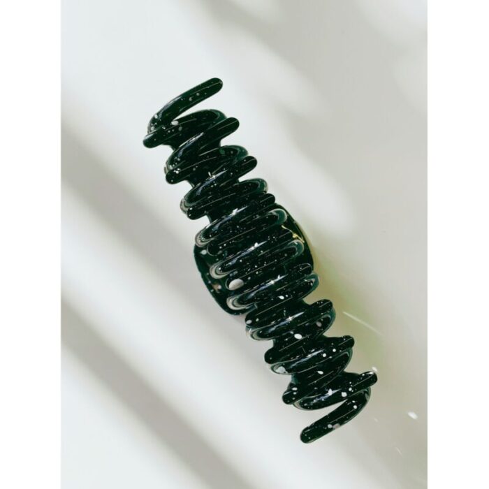 Velvet Claws Hair Clip The Lobster in Black Marble Claw Clip in Velvet Travel Bag 5 3eeb582f 8a1b 4c46 9935 deab55d098f0