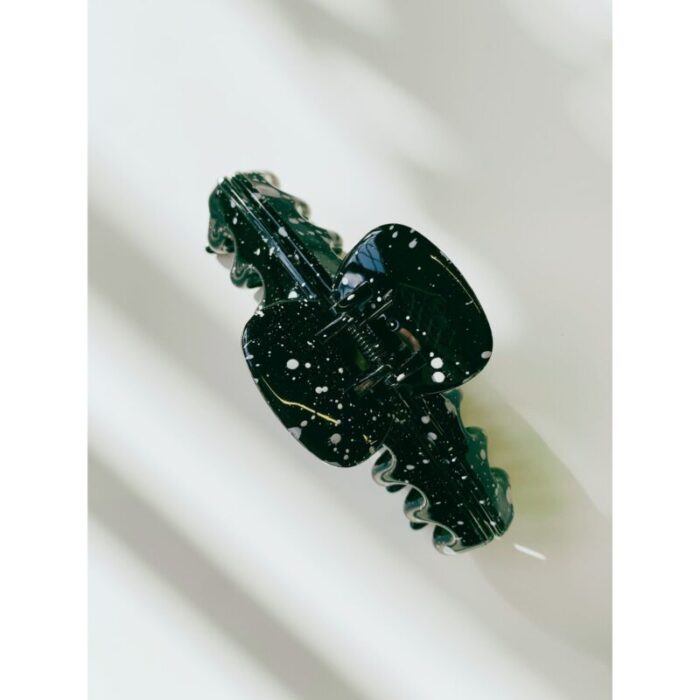 Velvet Claws Hair Clip The Lobster in Black Marble Claw Clip in Velvet Travel Bag 6 482838ad e522 4dcc ae49 e60cac5c29ce