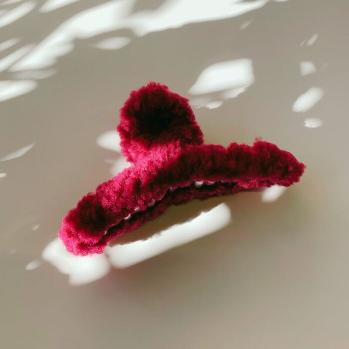 Velvet Claws Hair Clip Triangle Plush in Faux Fur Magenta Claw Clip in Velvet Travel Bag